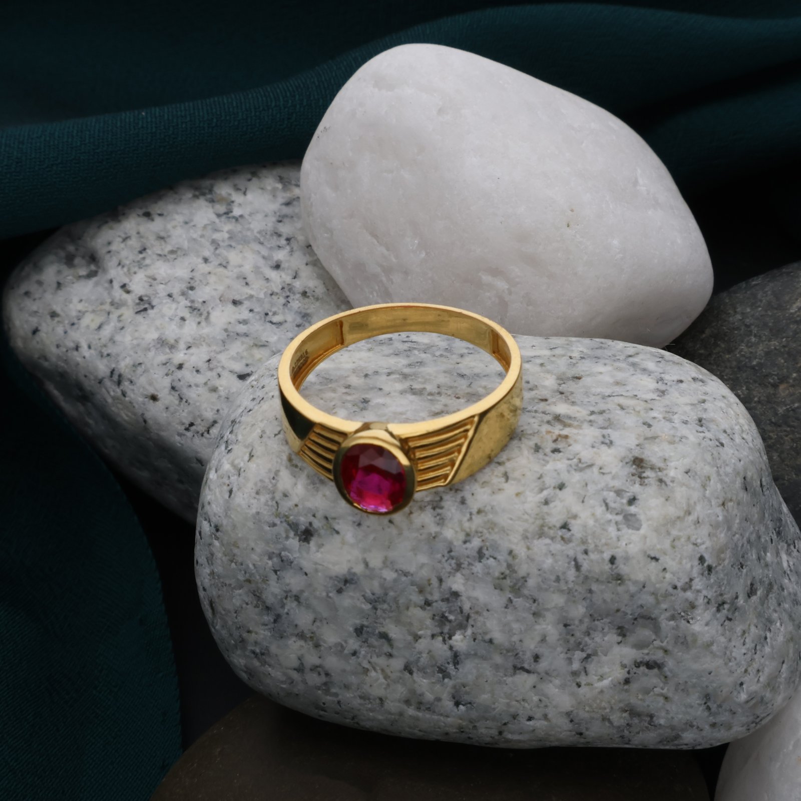 FANCY  STONE RING